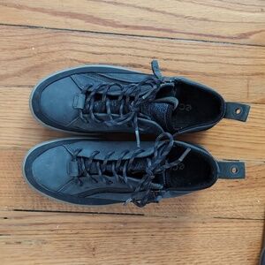 Ecco sneaker